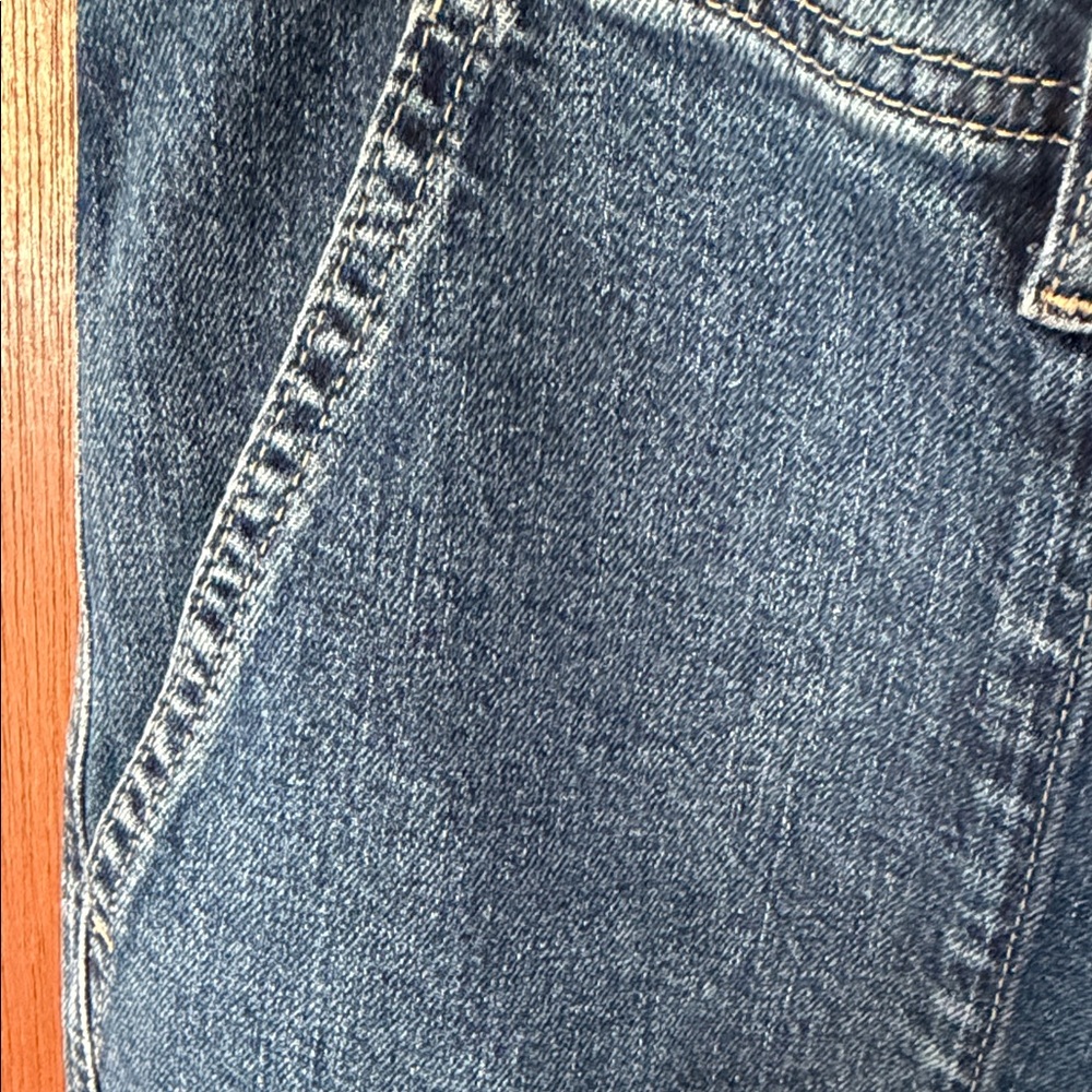 GAP Women's Denim Wide-Leg Jeans - Picture 4 of 6